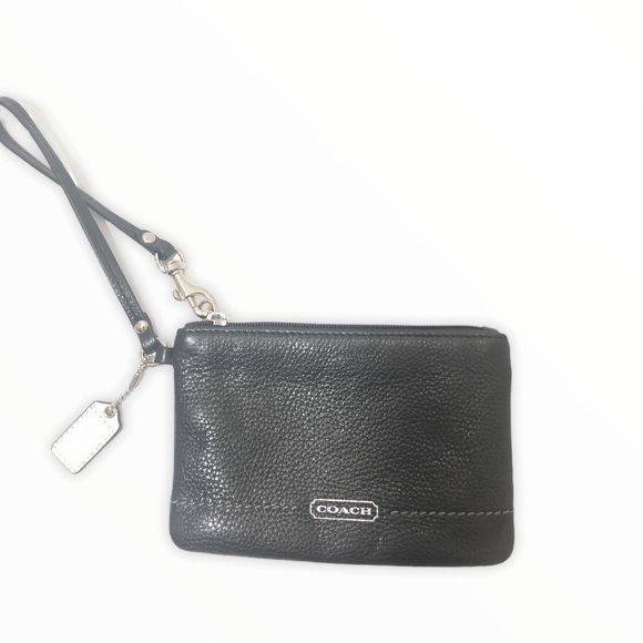 Coach black leather wristlet bag - Picture 1 of 6